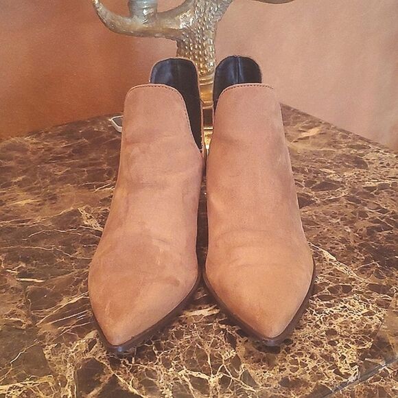ZARA BOOTIES, Size 36,Euro 5.5 in US. Great Cond! - Picture 1 of 12